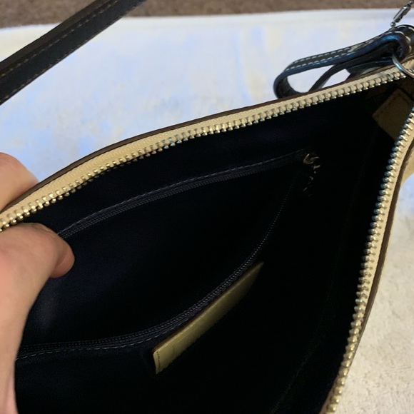 Coach Handbag - Picture 4 of 10